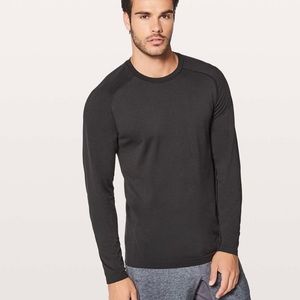 Lululemon Metal Vent Tech Thermal Long Sleeve